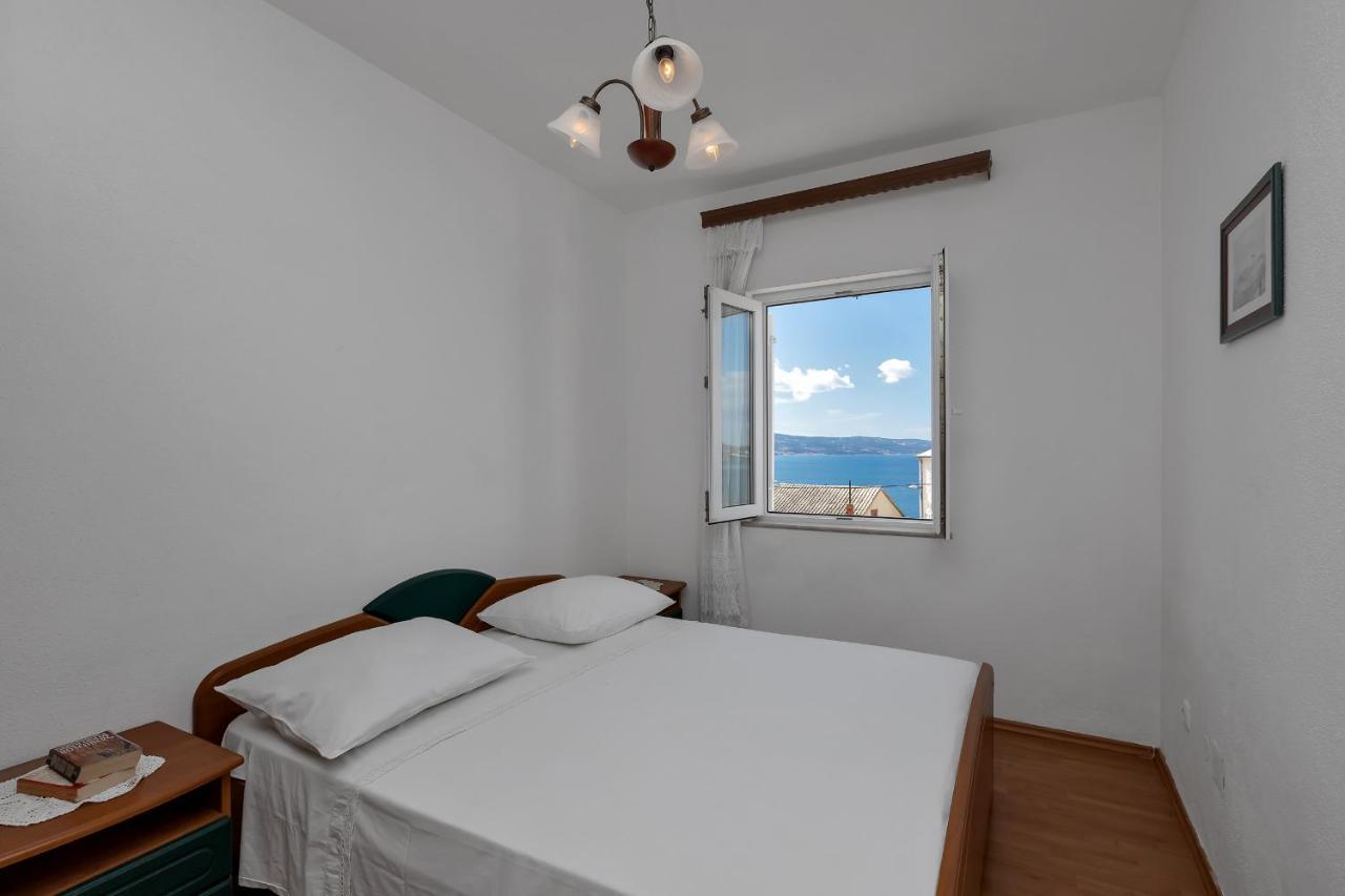 Apartments Tihomir Musac Omiš Екстериор снимка