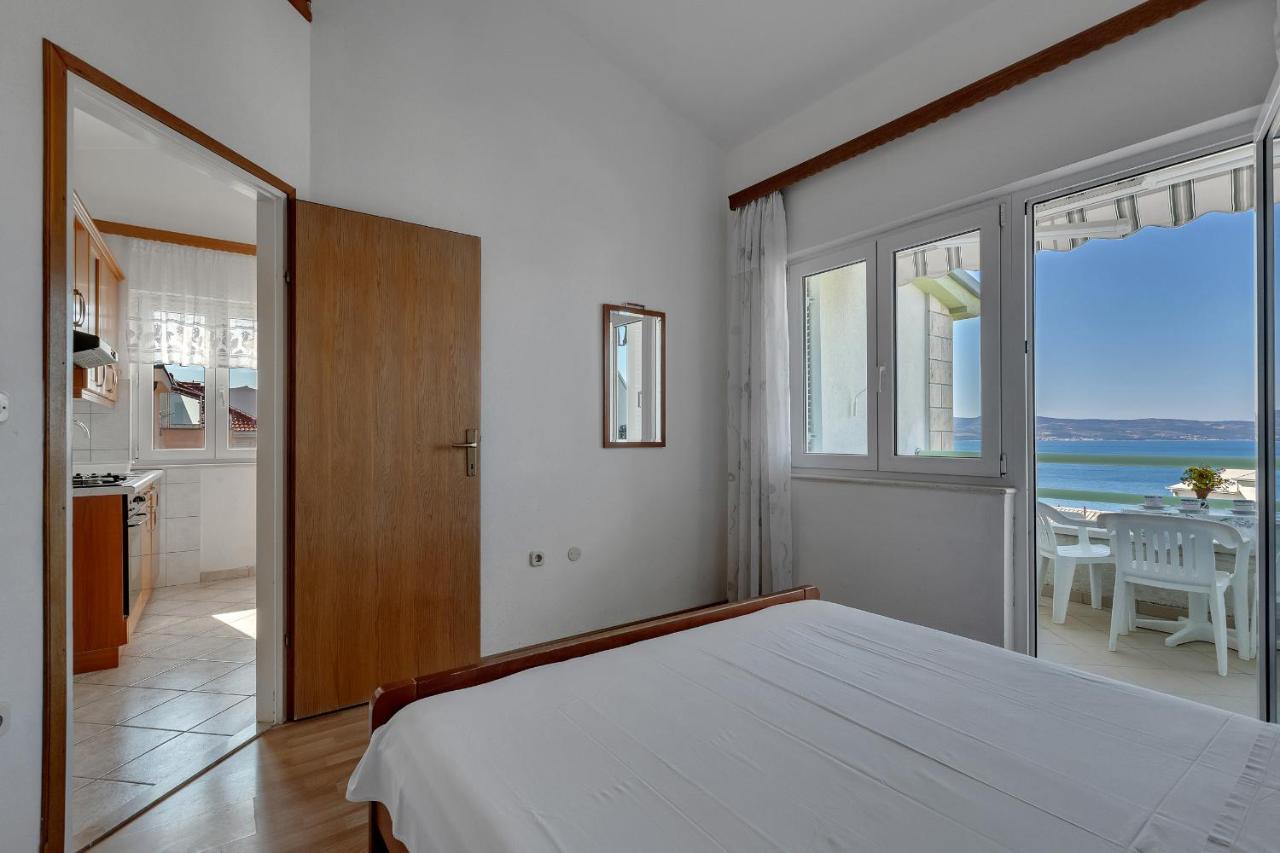 Apartments Tihomir Musac Omiš Екстериор снимка