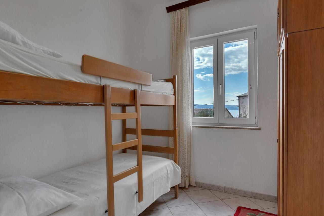Apartments Tihomir Musac Omiš Екстериор снимка