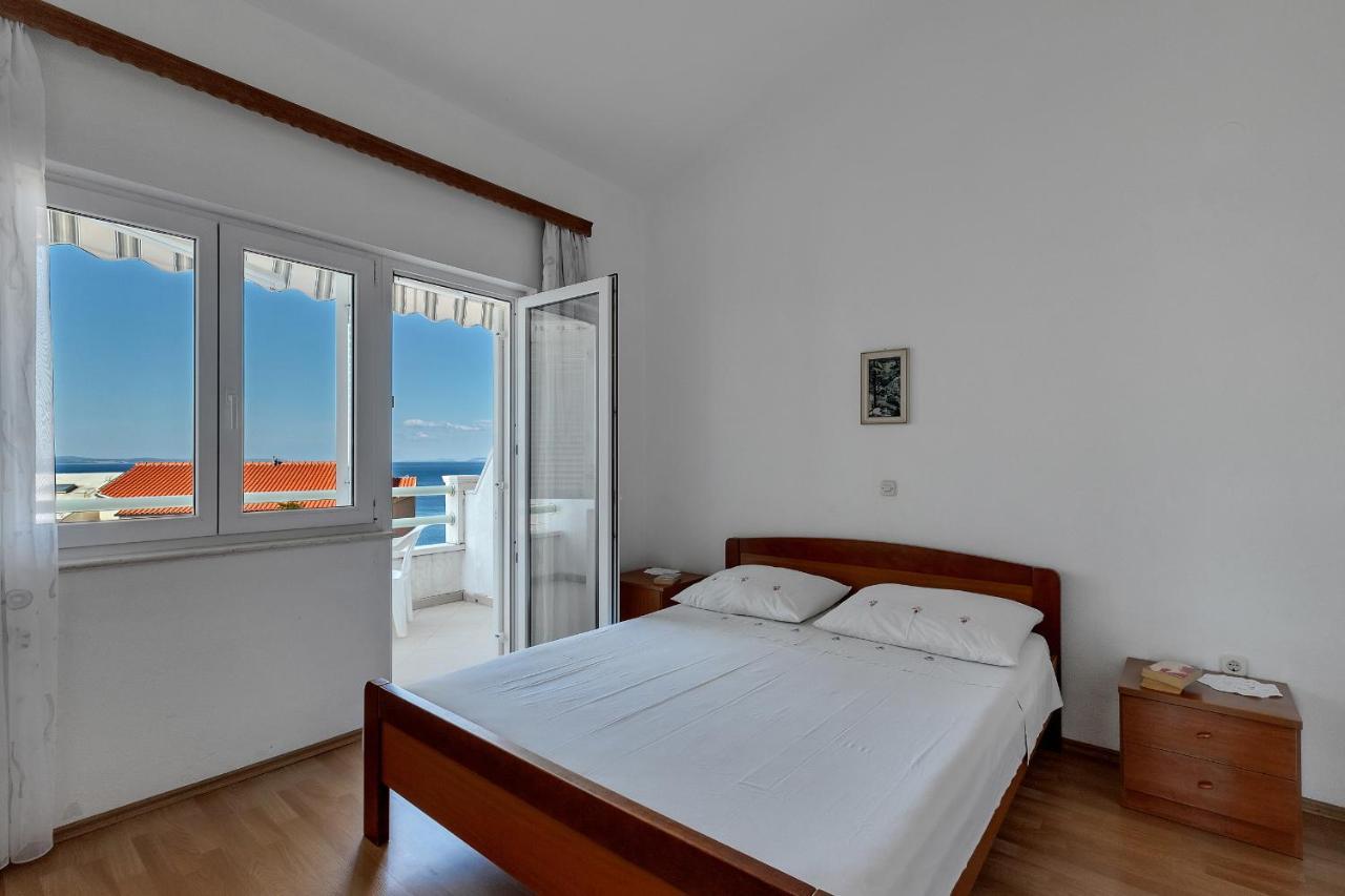 Apartments Tihomir Musac Omiš Екстериор снимка