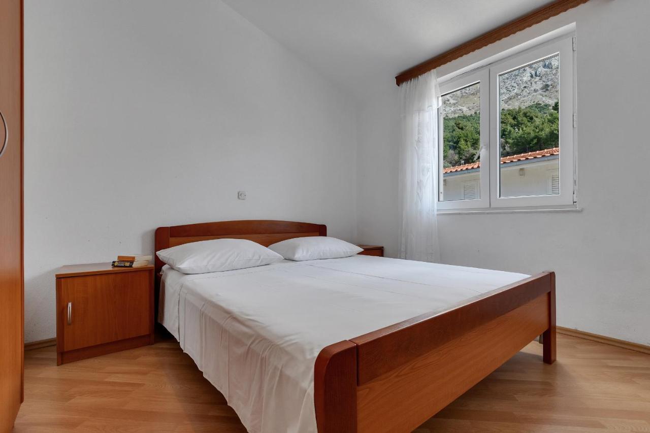 Apartments Tihomir Musac Omiš Екстериор снимка