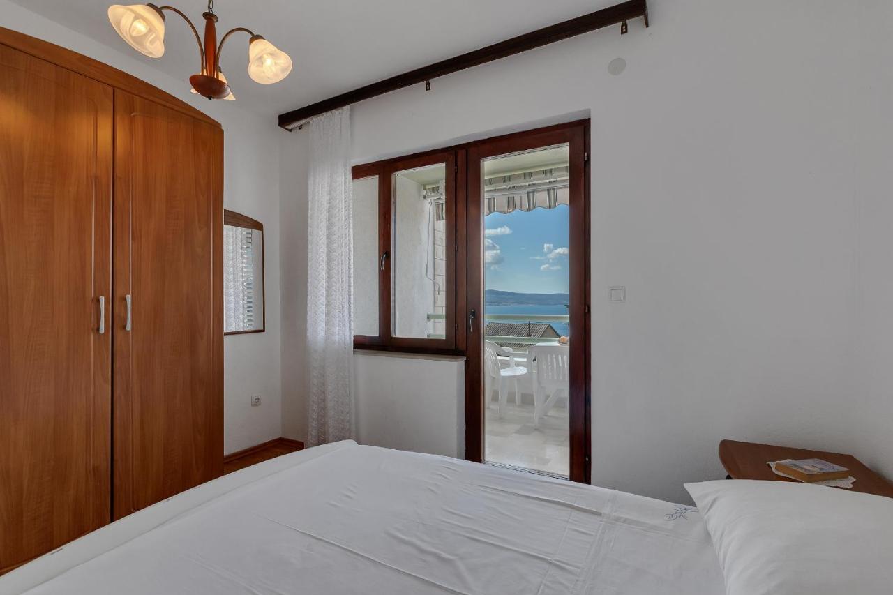 Apartments Tihomir Musac Omiš Екстериор снимка