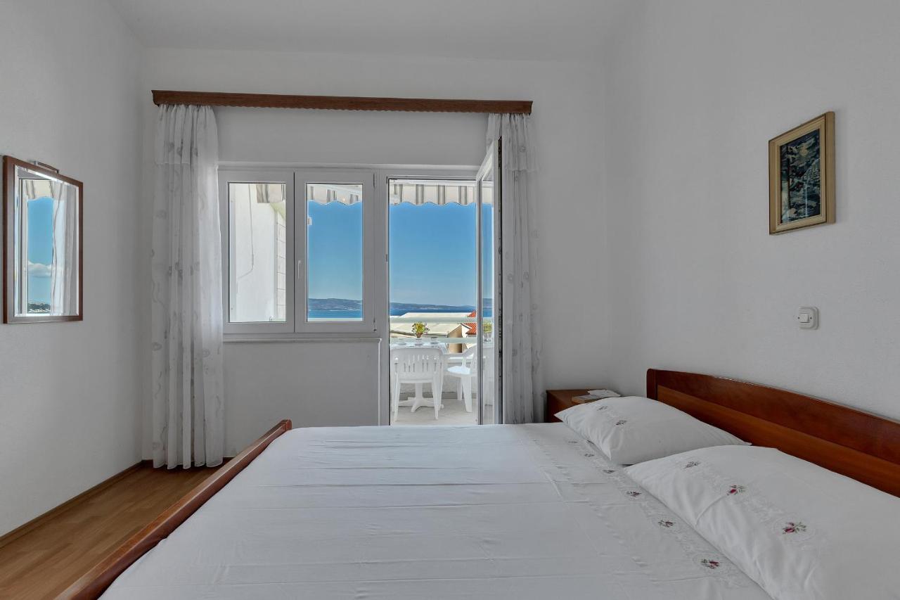 Apartments Tihomir Musac Omiš Екстериор снимка